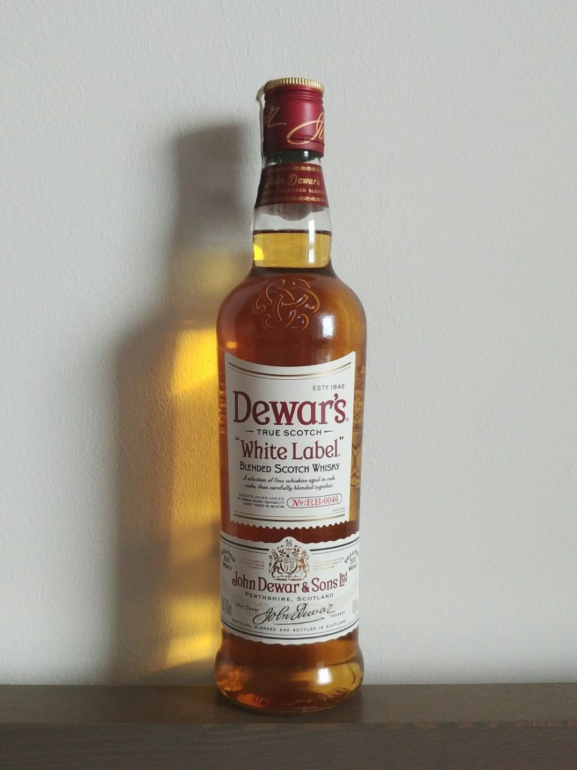 Dewar's White Label blended whisky